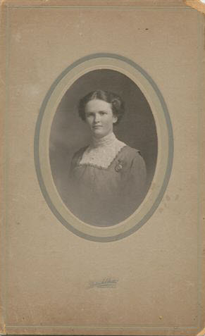 Photograph of Ella Elbin.